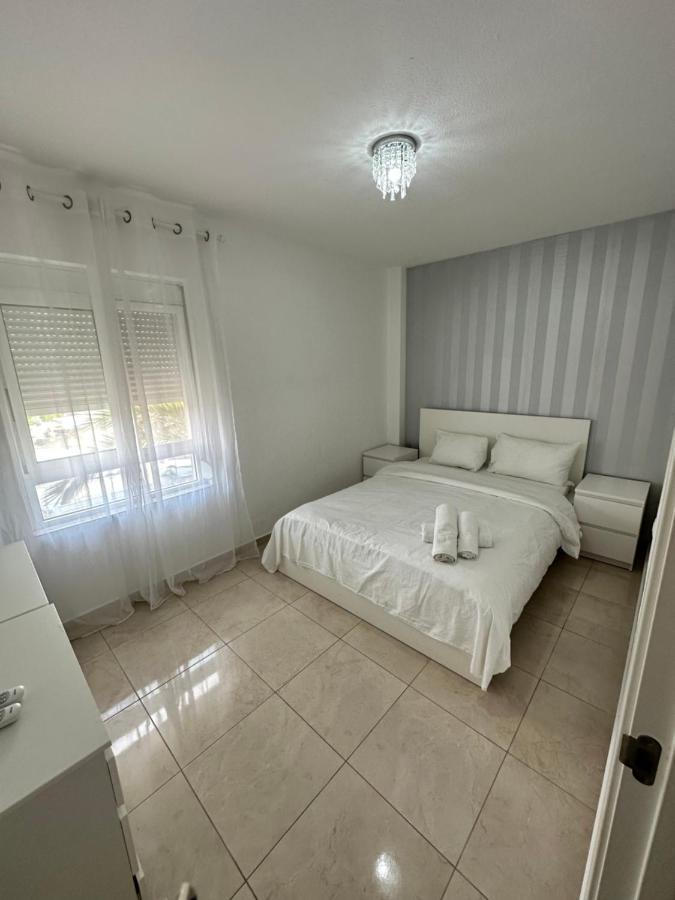 Apartamentos Yanina Gran Alacant 圣波拉 外观 照片